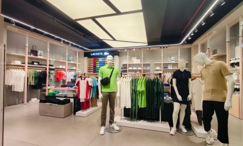 Lacoste E-commerce Specialist​